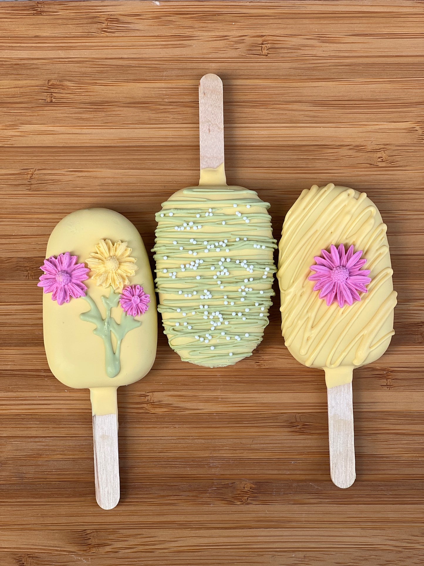 Classic Cakesicles